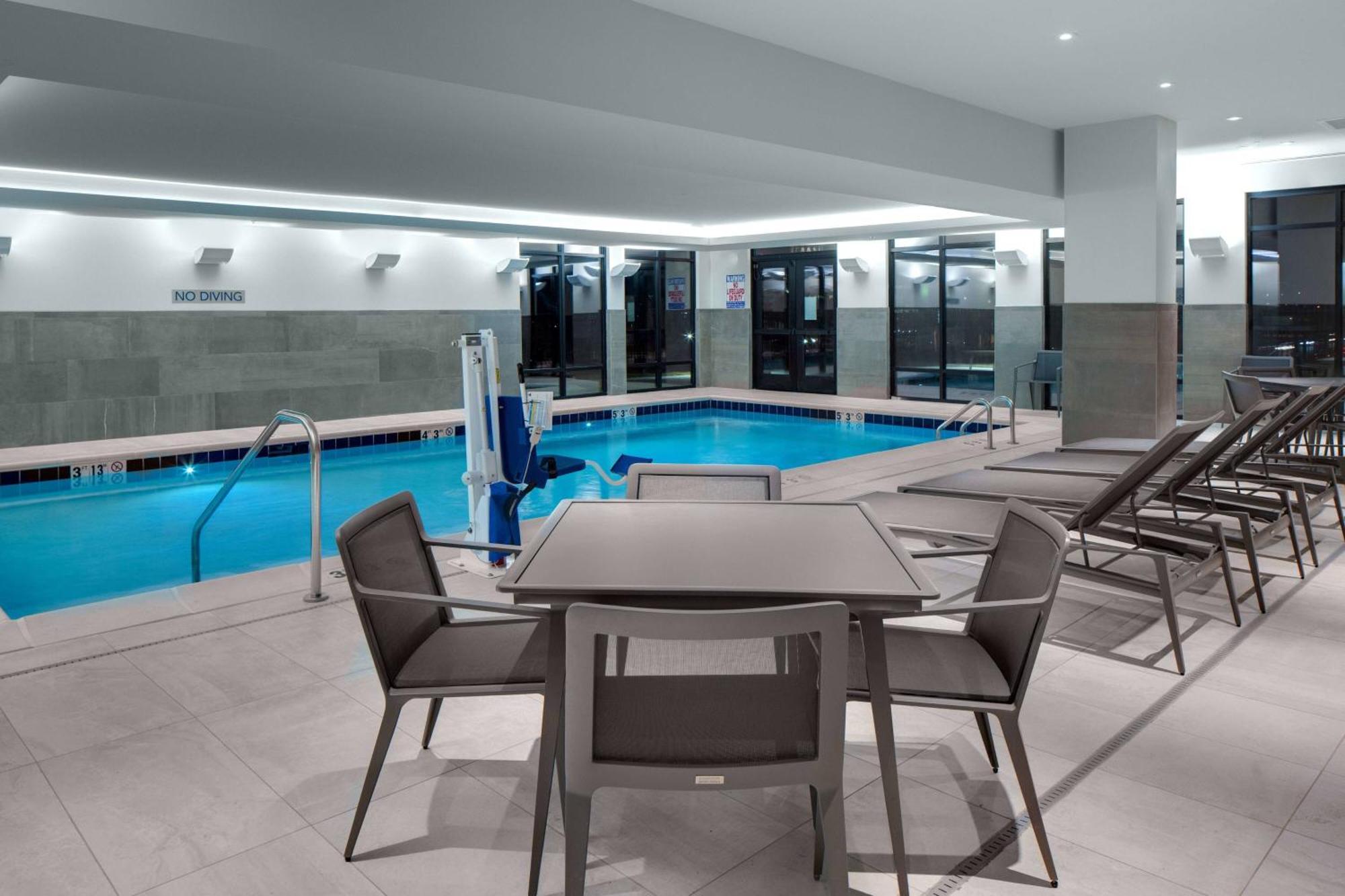 Courtyard By Marriott Jefferson City Zewnętrze zdjęcie